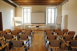 RealSender - 卡斯蒂廖内·奥洛纳